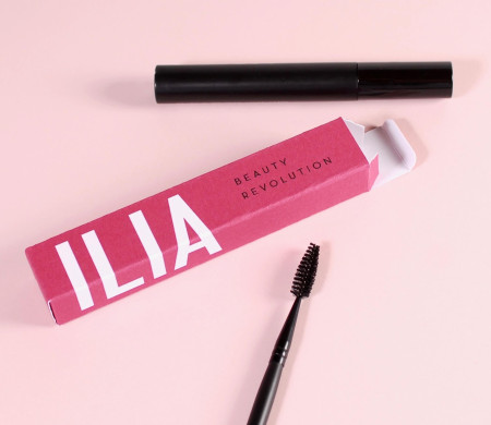 Caja alargada para maquillaje