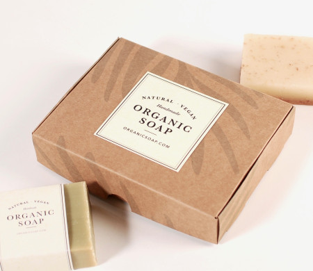 Travel Kit Box - SelfPackaging