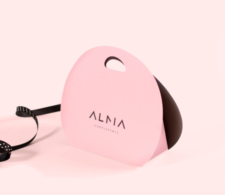 Papptasche Mit Griff | SelfPackaging.