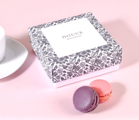 Boîte à cadeaux carrée Personnalisée | SelfPackaging