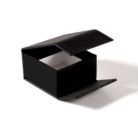 Caja forrada con cubeta rígida para pequeños objetos