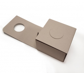 Caja automontable de cartón 100% reciclado