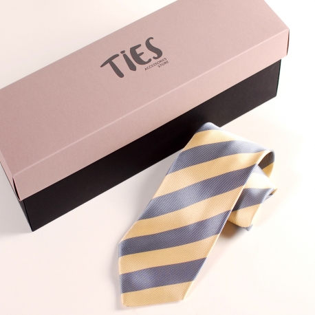 Rectangular box for neck-ties