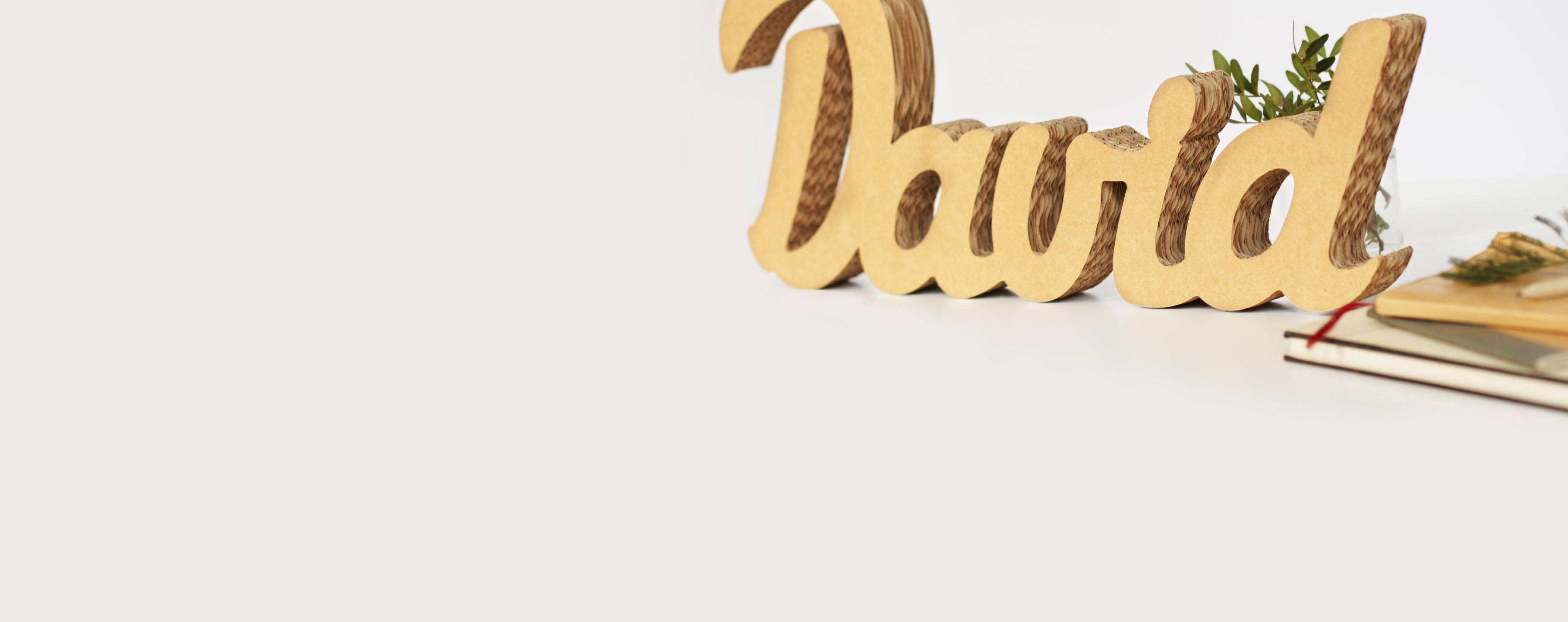 Letras decorativas de cartón